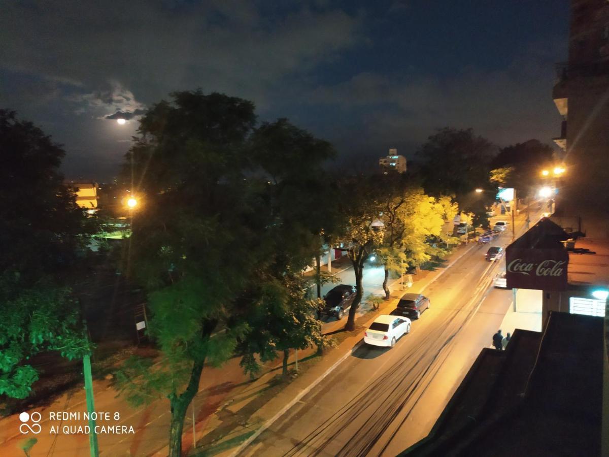 Amplio Y Comodo Apartamento Con Bella Vista En Pleno Centro 埃斯特城 外观 照片